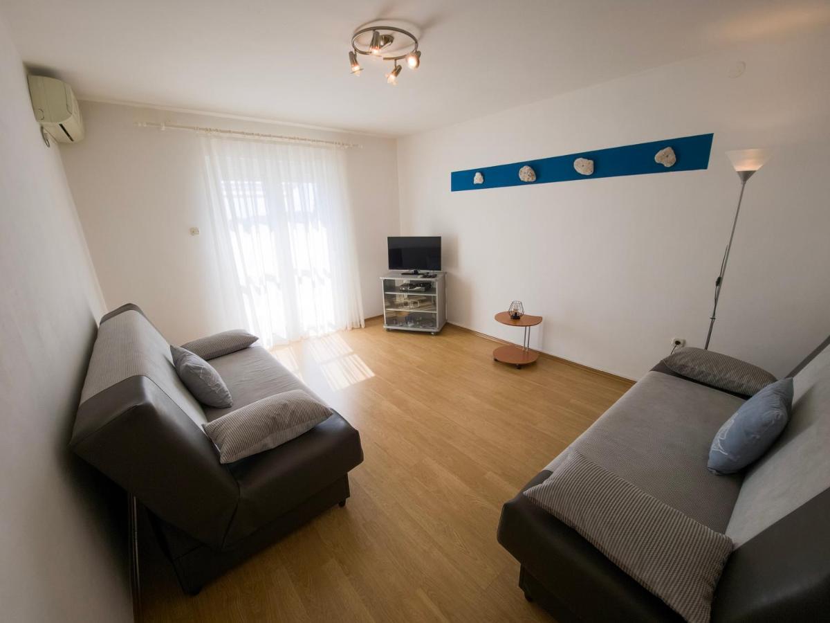 Apartments Cacija Trogir Luaran gambar